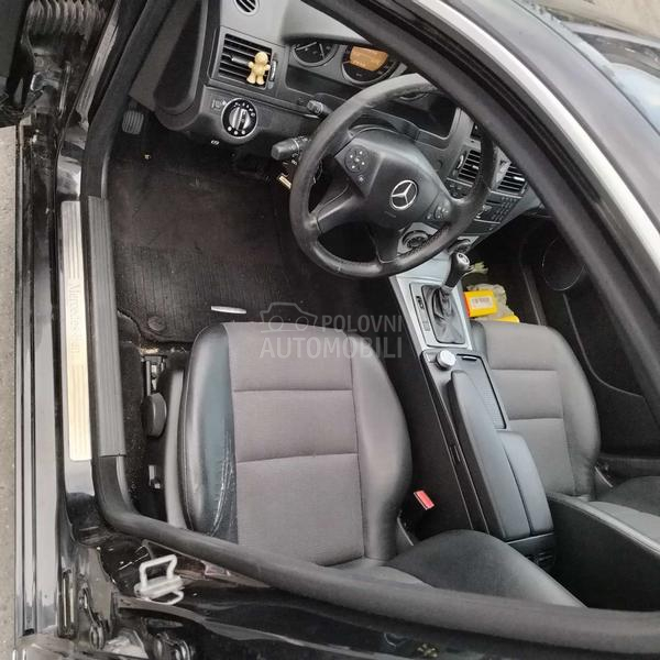 Mercedes Benz C 220 