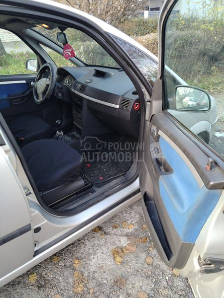 Opel Meriva 