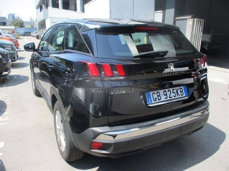 Peugeot 3008 1.5hdi VIRTU/LEDNAV