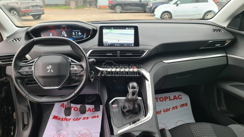 Peugeot 3008 1.5hdi VIRTU/LEDNAV