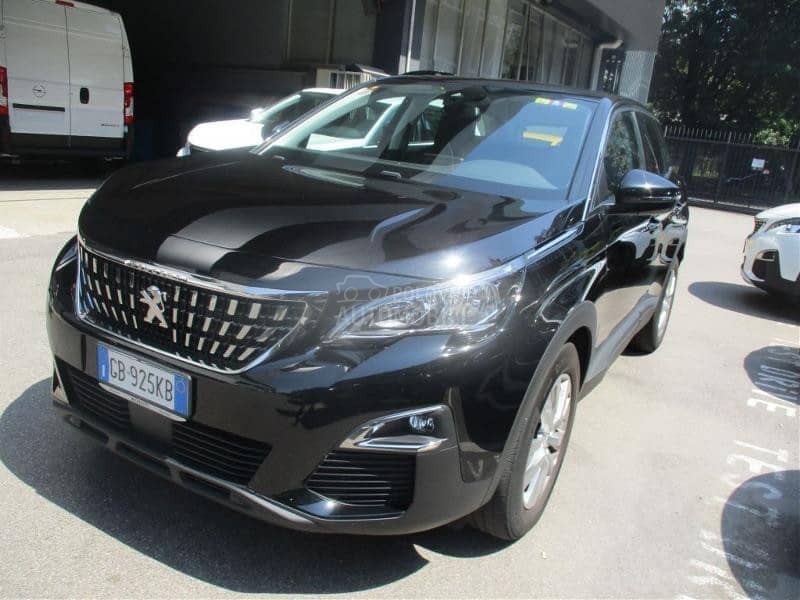 Peugeot 3008 1.5hdi VIRTU/LEDNAV