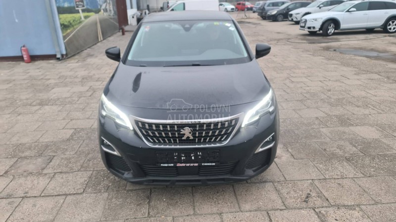 Peugeot 3008 1.5hdi VIRTU/LEDNAV