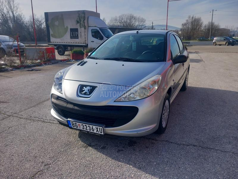 Peugeot 206 plus 