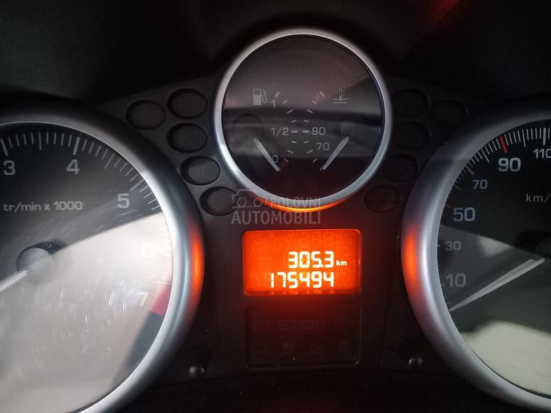 Peugeot 206 plus 