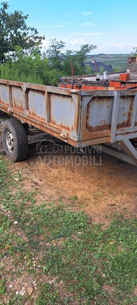 Traktorska prikolica