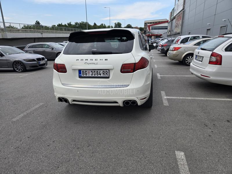 Porsche Cayenne 