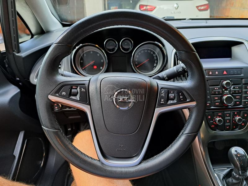 Opel Astra J 1.7 cdti Cosmo