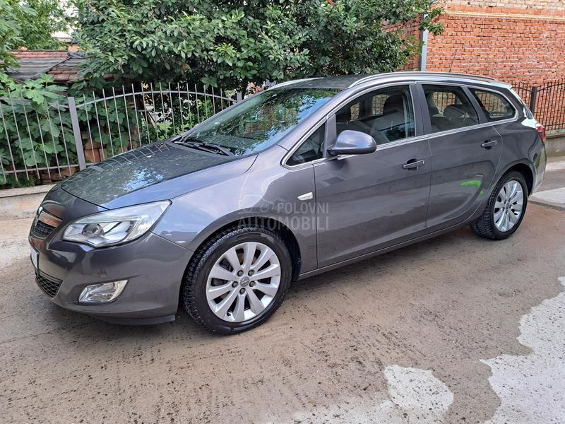 Opel Astra J 1.7 cdti Cosmo