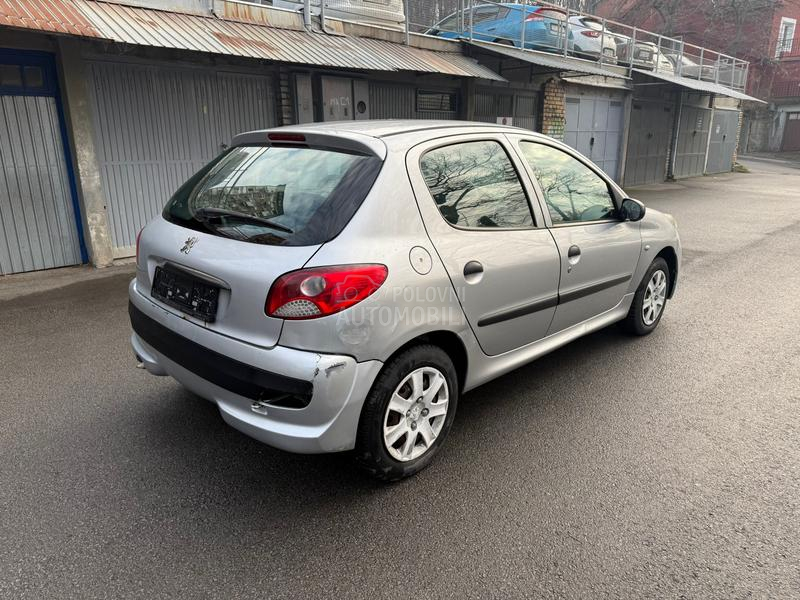 Peugeot 206 plus 1.4