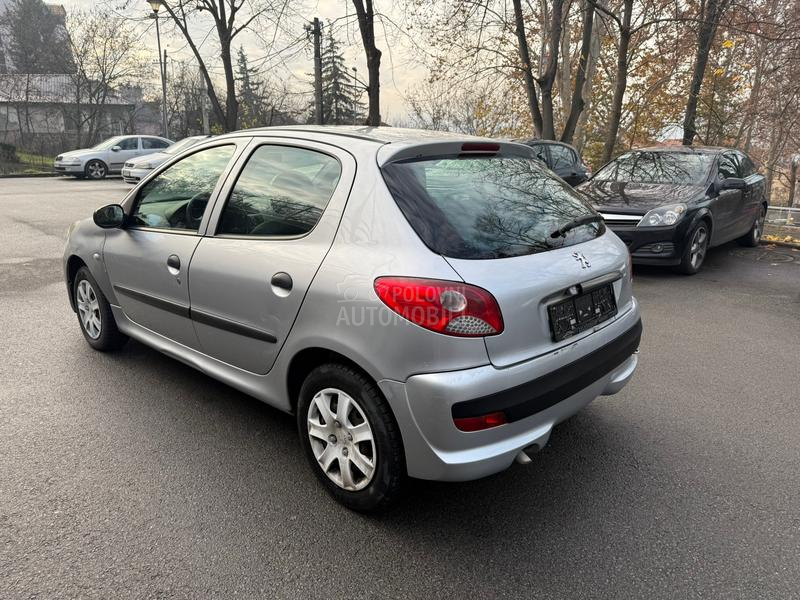 Peugeot 206 plus 1.4