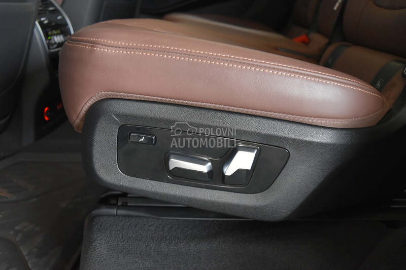 BMW X7 40d xDrive M paket