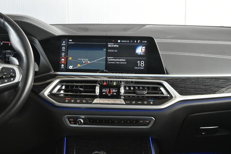 BMW X7 40d xDrive M paket