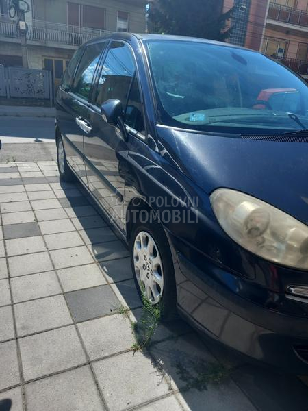 Peugeot 807 2.0 HDI