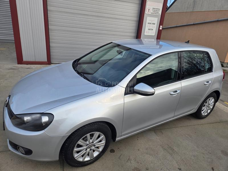Volkswagen Golf 6 1.6TDi BLUEMOTION