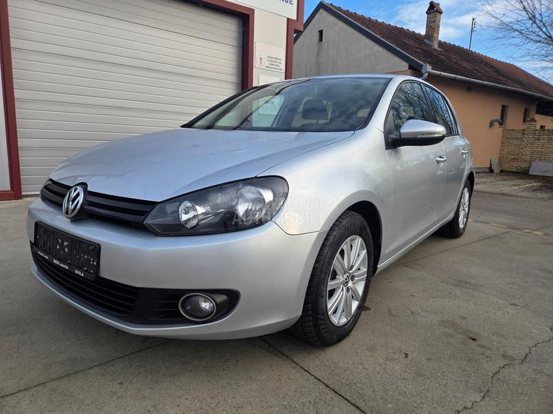 Volkswagen Golf 6 1.6TDi BLUEMOTION