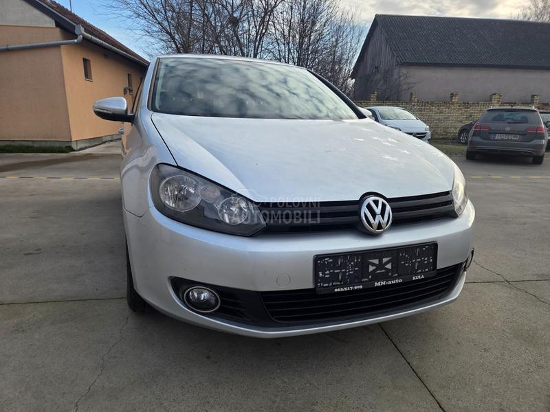 Volkswagen Golf 6 1.6TDi BLUEMOTION
