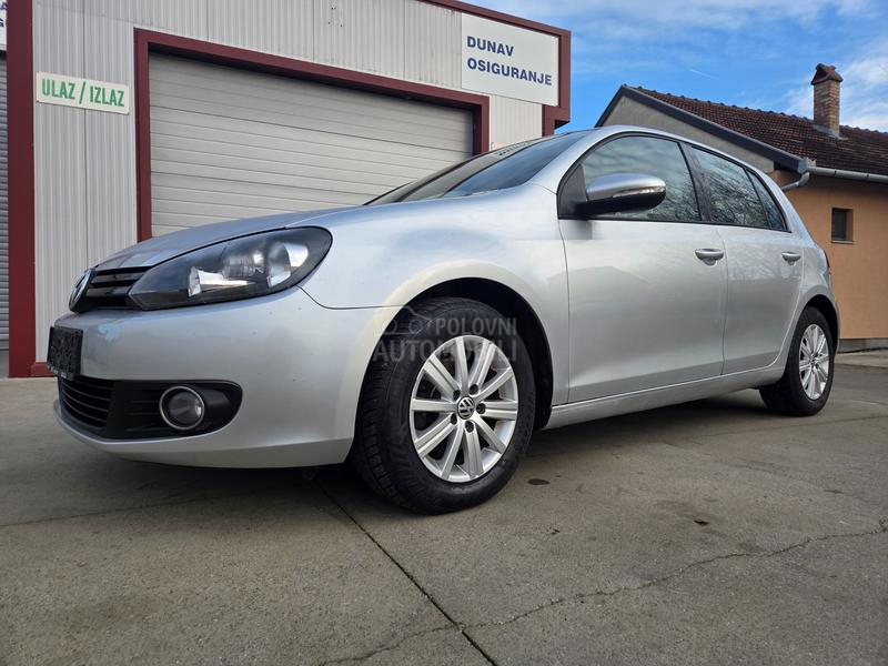 Volkswagen Golf 6 1.6TDi BLUEMOTION