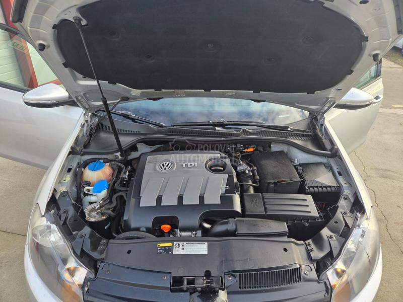 Volkswagen Golf 6 1.6TDi BLUEMOTION