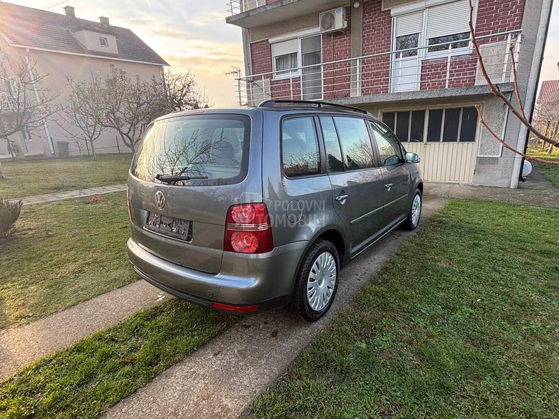 Volkswagen Touran 2.0 Befuel