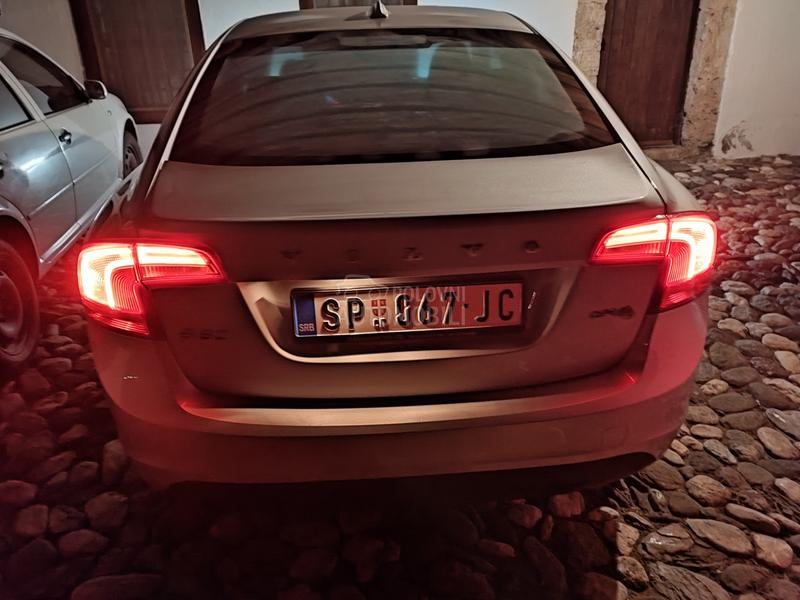 Volvo S60 1.6