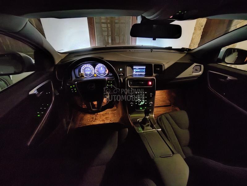 Volvo S60 1.6