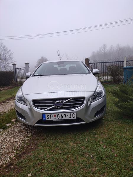 Volvo S60 1.6