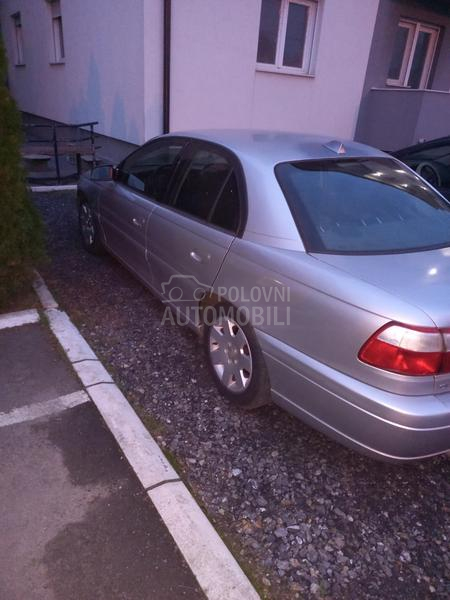 Opel Omega 2.2b