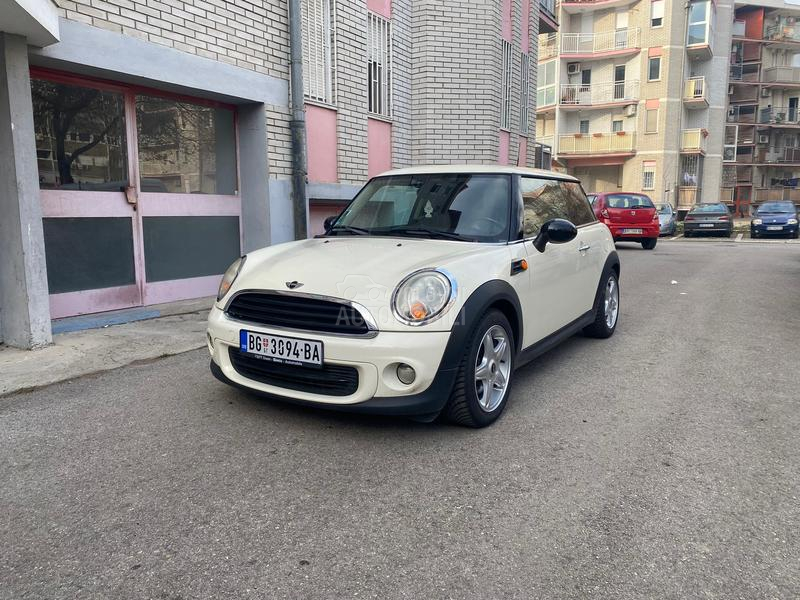 MINI One 1.6