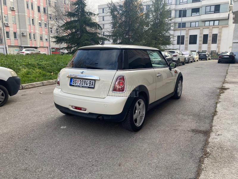 MINI One 1.6