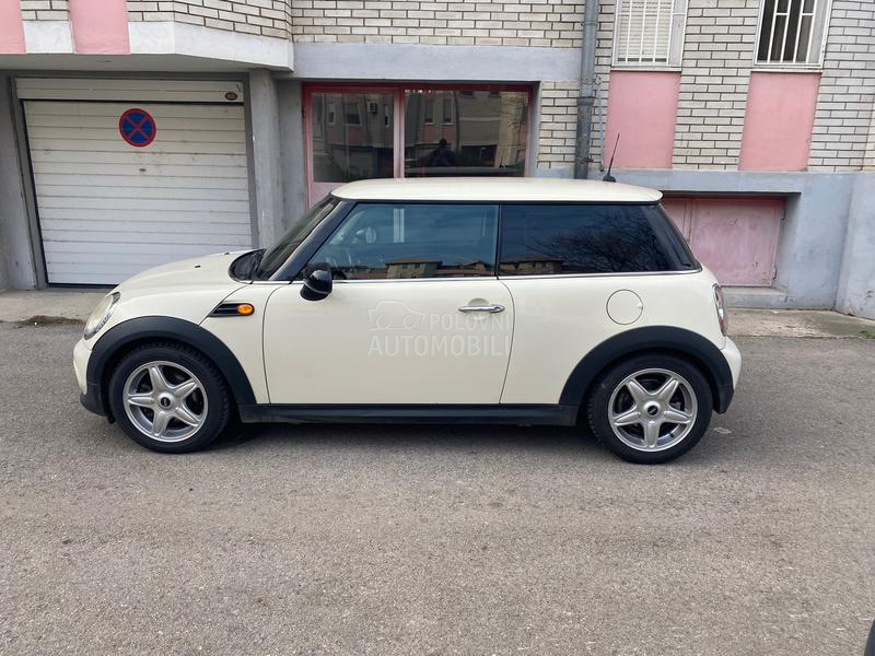 MINI One 1.6