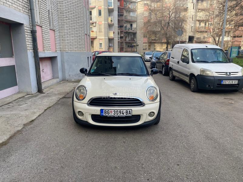 MINI One 1.6