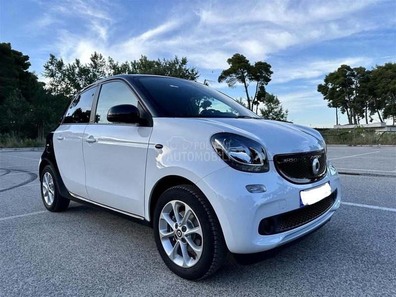 Smart ForFour 
