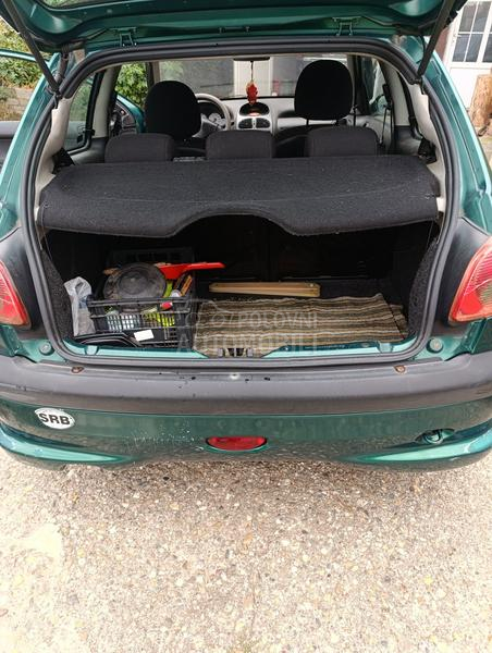 Peugeot 206 