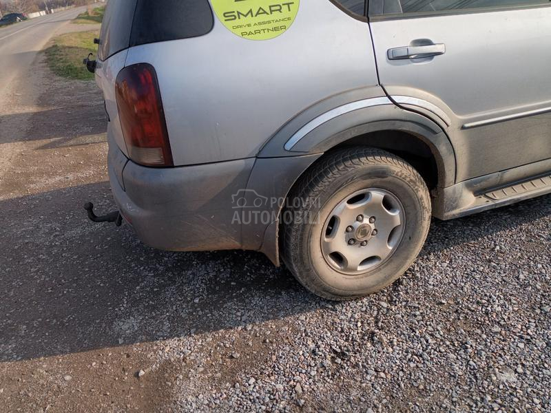 SsangYong Rexton 2.7