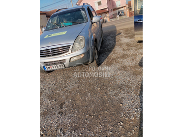 SsangYong Rexton 2.7