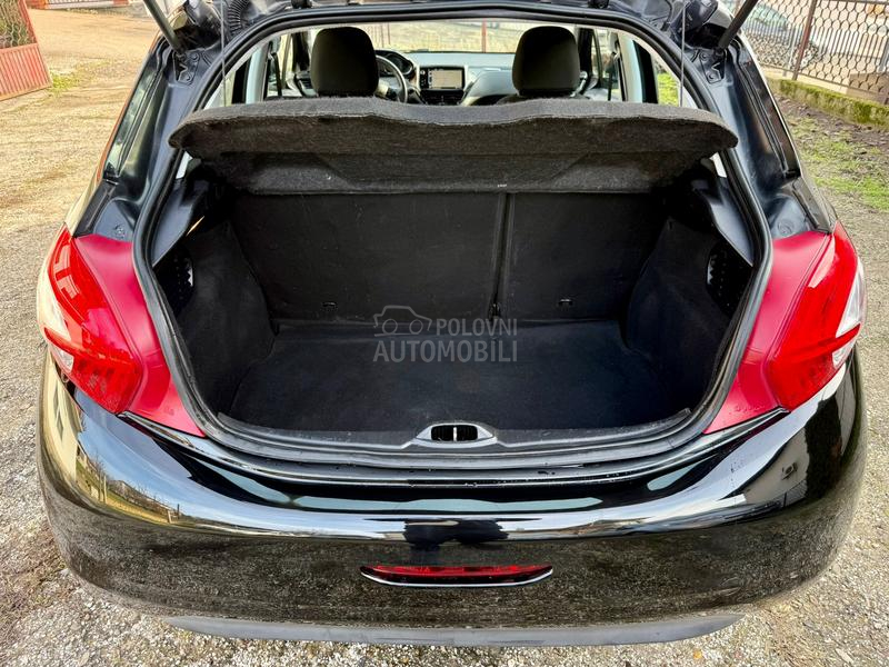 Peugeot 208 1.6 HDI