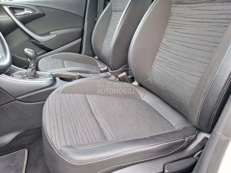 Opel Astra J 1.6 CDTI,RESTYLING