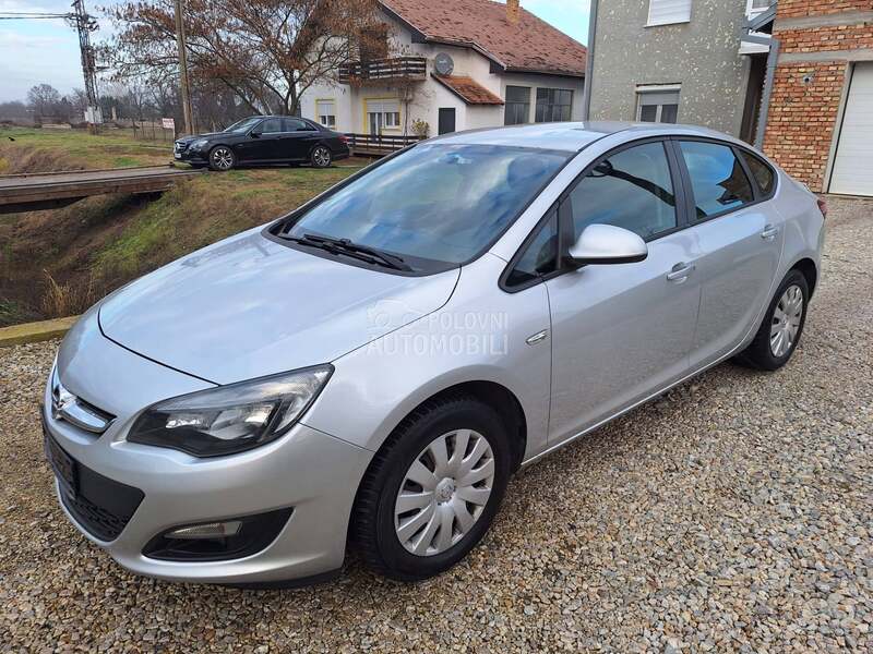 Opel Astra J 1.6 CDTI,RESTYLING