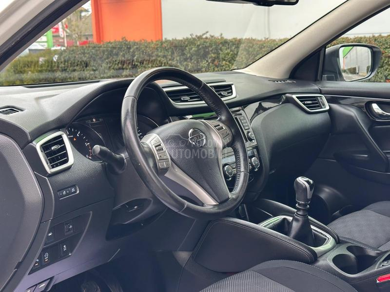 Nissan Qashqai dci pure drive