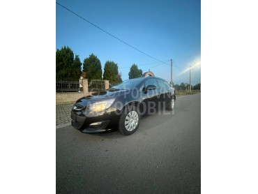 Opel Astra J 1.6 CDTI Eco Flex