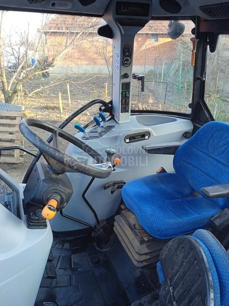New Holland TD5.105