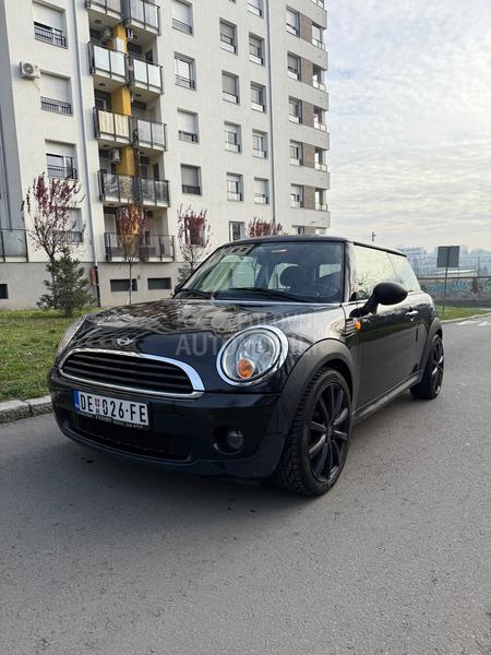 MINI One 1.6