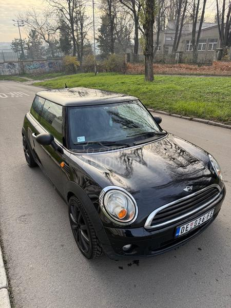 MINI One 1.6