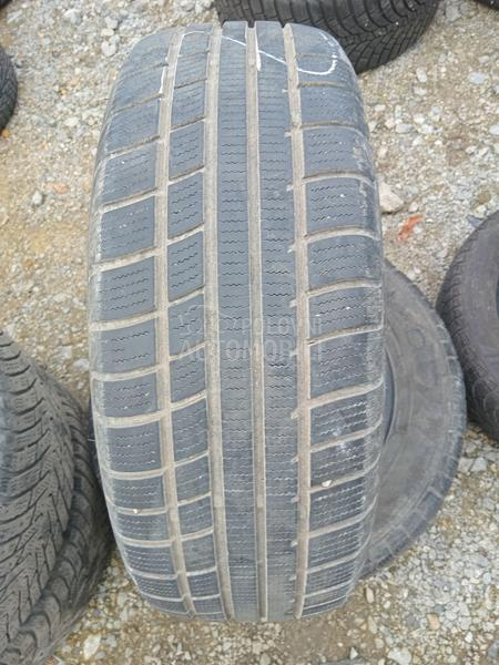 Apollo 215/65 R16 Zimska