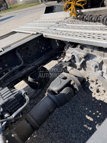 Mercedes Benz Actros 1842