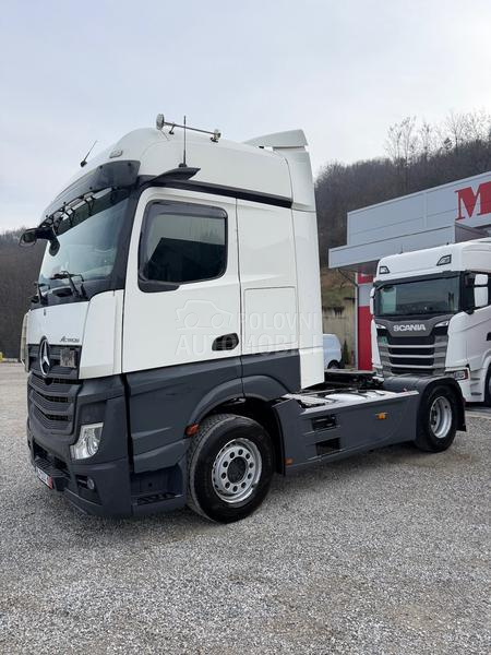 Mercedes Benz Actros 1842