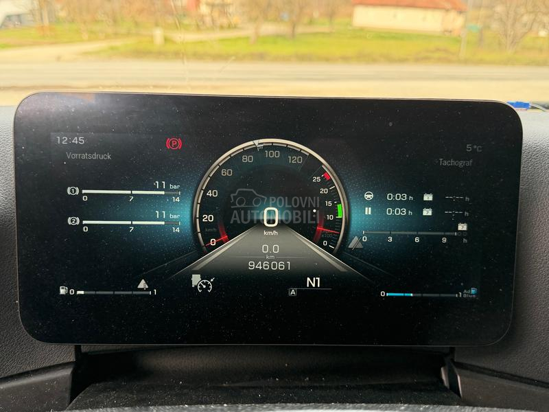 Mercedes Benz Actros 1842