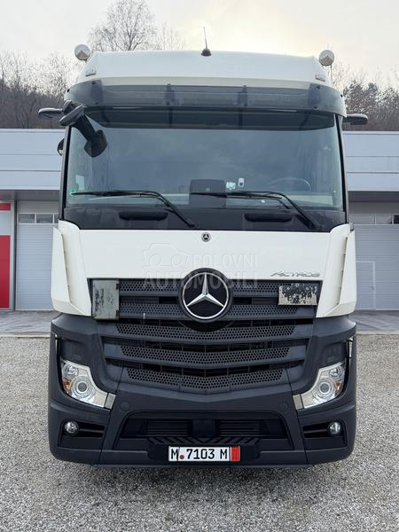 Mercedes Benz Actros 1842