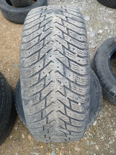 Nokian 215/55 R17 Zimska