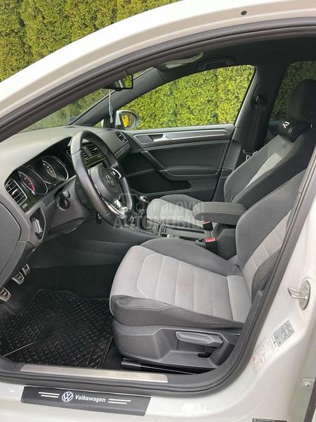 Volkswagen Golf 7 R-Line